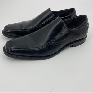 Florsheim men’s black leather slip on loafer 10.5